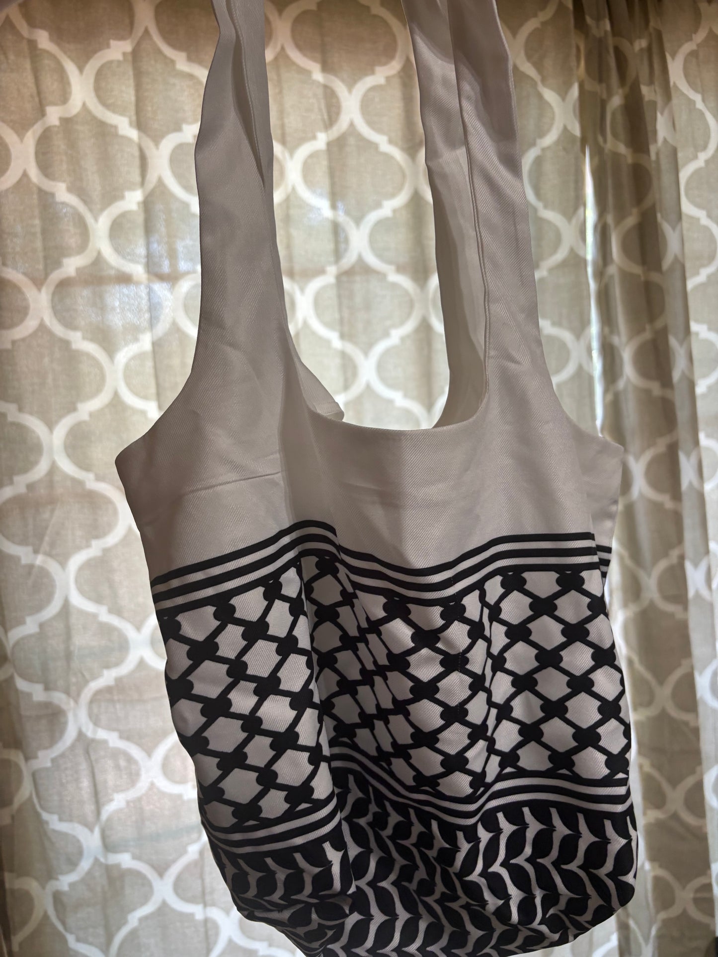White Kuffeya bag