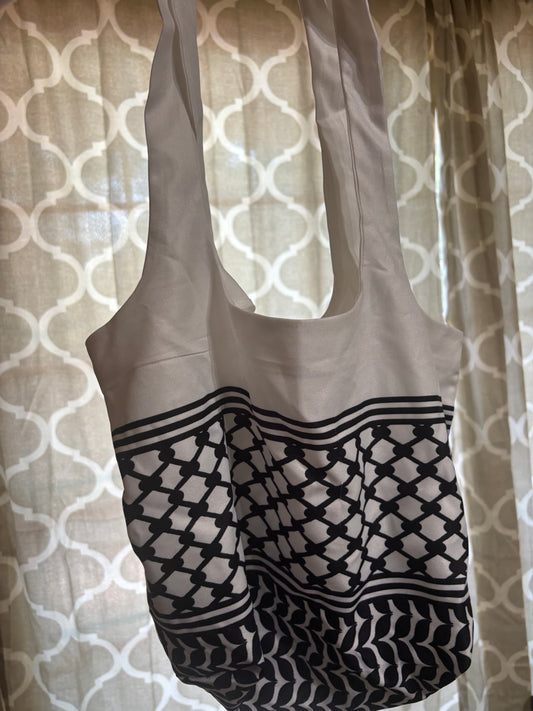White Kuffeya bag